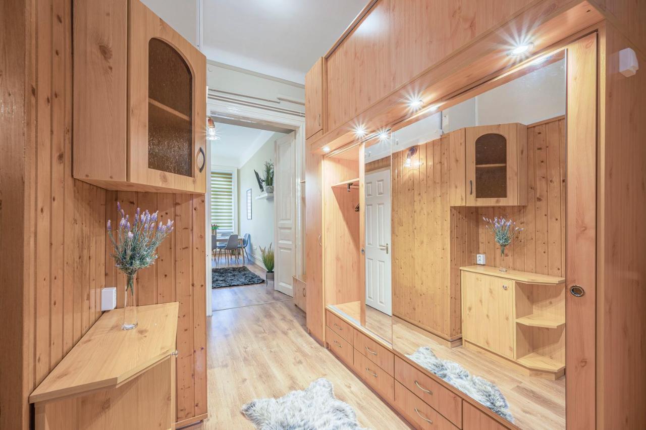 Corvin City Apartment By Nw Budapest Eksteriør bilde