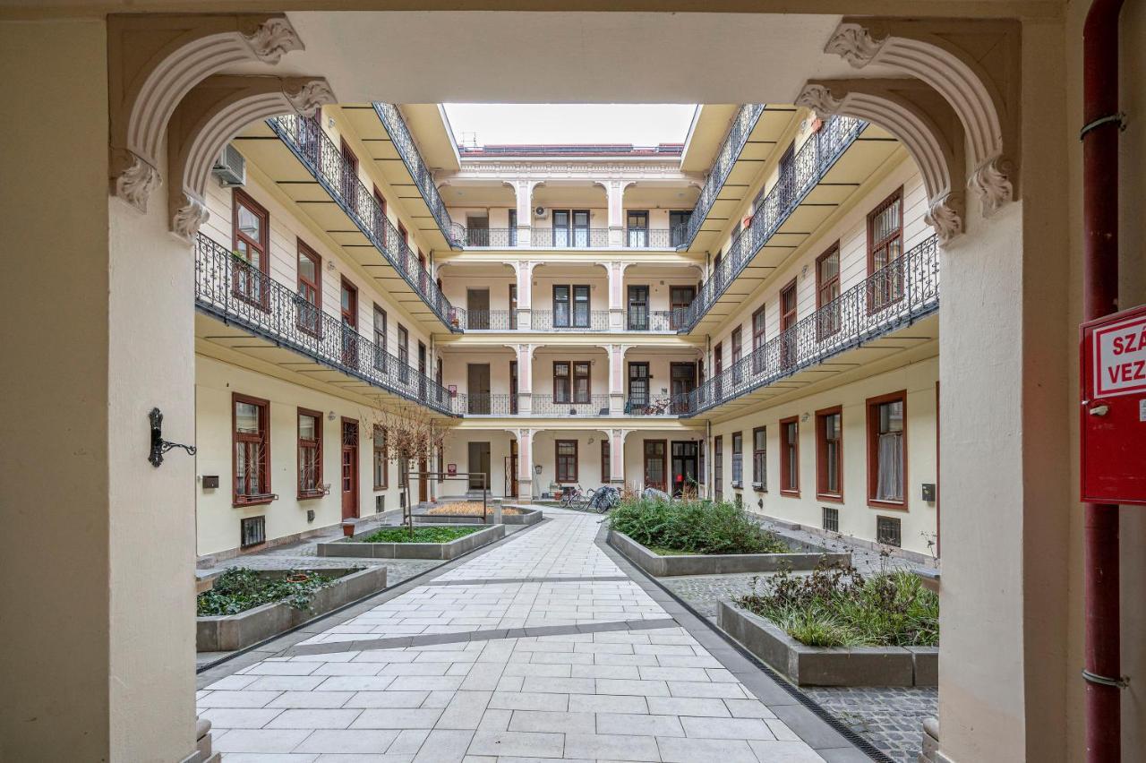 Corvin City Apartment By Nw Budapest Eksteriør bilde